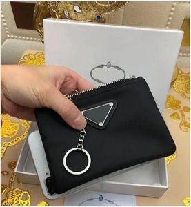 Lüks tasarımcı cüzdan çantası cazibesi anahtarlıklar prad anahtar yüzük çantası erkekler için kadınlar araba anahtar zinciri aksesuarları moda siyah naylon tuval çantaları hediye kutusu ile