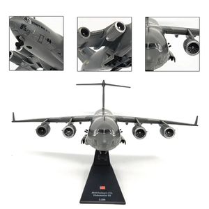 Modello di aereo 1/200 US Navy Army C-17 Globemaster Aereo da trasporto aereo aereo da caccia modello giocattolo per esposizione interna collezione bambini 231025