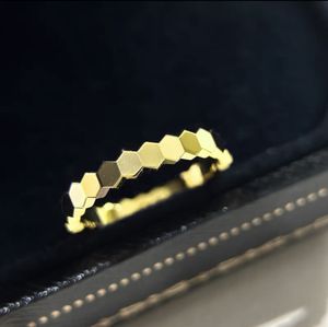Anéis de designer de moda homens mulheres 18k banhado a ouro rosa ouro s925 prata dentro strass chaumat honeybomb anel de casamento amante casais anéis par anéis presente com caixa