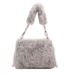 Evening Bags ISKYBOB Women Plush Bag Autumn Winter Underarm Bag With Artificial Pearls Long Chain Crossbody Bag Fashion Small Square Bag 231026