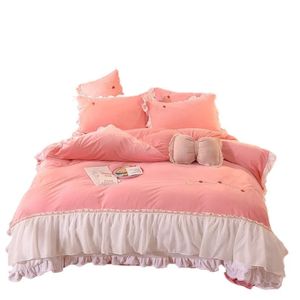 Bedding sets Princess Style Milk Velvet Embroidered Lace Set Quilt Cover Ruffles 231026