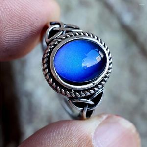 Bröllopsringar blå oval gradient sten förlovningsring vintage modeband för kvinnor män antik silverfärg kreativa smycken