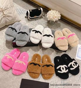 Autumn winter Luxury designer mink hair rabbit hair sheep wool Slide lady wear thick bottom flat hair shoes chanes go out girls with skirt hair slippers fends sandals