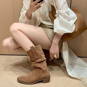 Western Cowboy Boots Women's Spring and Autumn 2023 New Suede Short Boots V-Neck Mid Sleeve Boots Khaki 231026