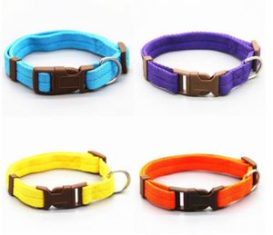 Pet Dog Collar Classic Solid Basic Polyester Nylon Dog Collar med Quick Snap Buckle Valfritt krage Pull Rope4667521