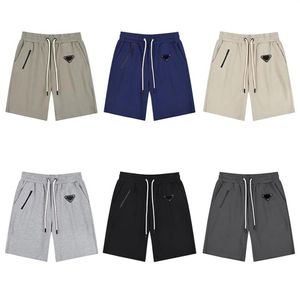 Lose Herren Shorts Einfarbig Trainingshose Lässige Paare Jogger Hosen High Street Shorts Mann Dreieck Metall Kurz Damen Hip Hop S183d