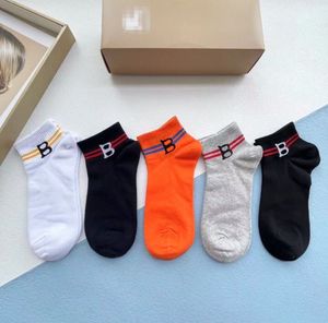 designer men's and women's socks eight luxury sports four seasons letter printing brand cotton men women garter box set gift ETDJTDK