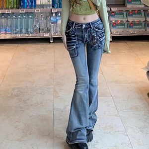 Jeans da donna 2023 Cargo Vintage Flare lavato per le donne Vita bassa Slim Fit Sbiancato Blu Denim Campana Pantaloni Bootcut Y2k Streetwear