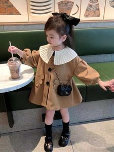 Giubbotti Ragazze Autunno Versione coreana Vestiti Giacca a vento per bambini Abbigliamento per bambini Cappotto stile carino 2 4 6 8 T 2024