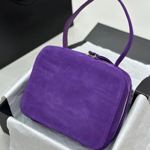 Bolsa de Ombro Feminina Bordada Clássica 20cm Pele Virada Costurada Bolsa de Luxo Bolsa nas Axilas Bolsa Quadrada Moda Doce Princesa Maquiagem Bolsas Designer Porta-cartões Sacoche