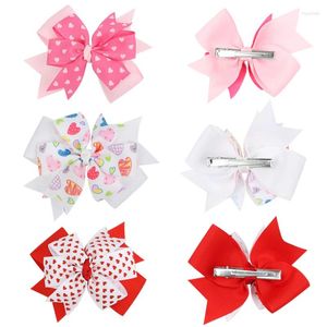 Hårtillbehör CN 1PC Valentine's Day Swallowtail Bows For Girls Kids Printed Pink Heart Clips Valentine Gifts
