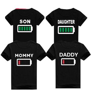 Family Clothing Mommy Daughter Son Summer Battery T Shirt Father& Mother&Kids Matching Outfits Mother Clothes207L