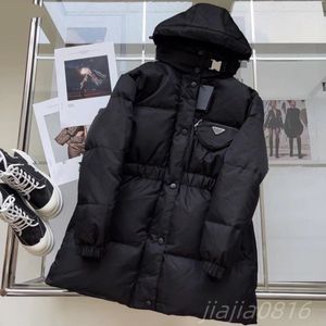 Designer de luxo mulheres para baixo parkas bordado crachá gola com capuz jaqueta outono e inverno engrossado quente solto puffer jaqueta pão casaco tamanho