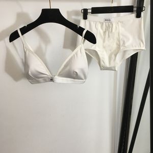 Yeni Bahar Yaz Bikinis Setleri Kadın Mayo Yastıklı Mayolar Spagetti Kayış Sütyen Üst iç çamaşırı bayanlar moda mayo plaj mayoları