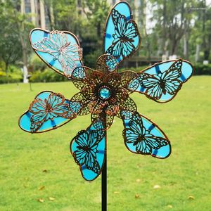 Dekoracje ogrodowe Lumoinous Butterfly Windmill Outdoor Wind Spinners Catchers Yard Patio Łatwe do zainstalowania narzędzia do dekoracji trawników