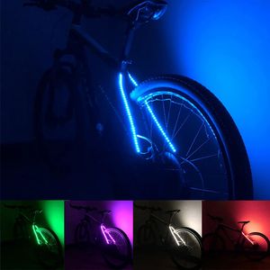 Luzes de bicicleta Luzes traseiras decorativas de bicicleta Luzes de tira LED para bicicletas scooters 70 LED avisos de segurança de roda Luzes traseiras de bicicleta Luzes traseiras de bicicleta azul 231027