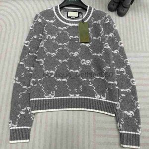 Lüks Sweaters Kadın Kış Yeni Yuvarlak Boyuncu Kükürt Kazanç Kontrastlı Jacquard Tasarım Çok yönlü Moda Kadınlar İçin Günlük Stil