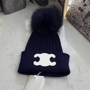 Designer Knitted Hat Luxury Winter Wool Warm Beanie Men's and Women's Hat Slim Fit Hat Cashmere Casual Skull Hat Fashion Household 9 Colors Outer