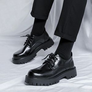 Модельные туфли 2023, мужские корейские кожаные оксфорды на платформе без шнуровки, мужские повседневные лоферы в стиле дерби с квадратным носком, 231026