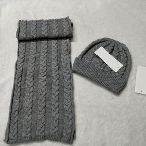 1 conjunto de inverno 5 cores mulher chapéus de natal cachecol homem viagem moda gorros adultos Skullies Chapeu Caps algodão boné de esqui menina chapéu cinza manter conjuntos de cachecóis quentes