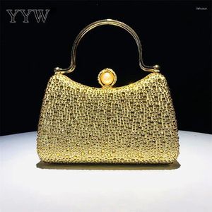 Evening Bags Wedding Purse 2023 Women Small Bag Handbags Diamonds Luxury Designer Metal Ring Handle Shiny Crystal Party