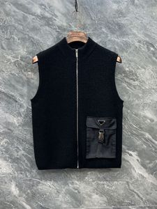 Highend brand mens vest high quality knitted fabric pockets stitching black vest autumn and winter luxury top designer vest