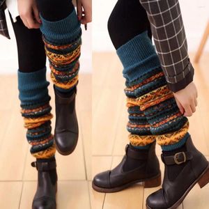 Mulheres meias crochê joelhos quentes de alta camuflagem de camuflagem fria boêmia solta moda moda de inverno longo malha