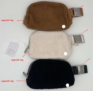 Borsa da yoga lu ovunque cintura in pile borse sportive da esterno Donna Uomo Inverno peluche Vita da donna sport Palestra Elastico regolabile Lo stesso modello per le celebrità di Internet