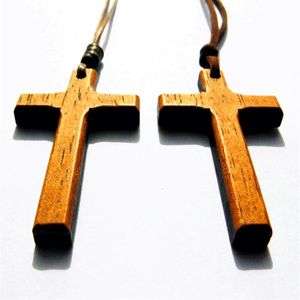 Vintage wooden Cross pendant necklace women Christ Jesus Cross sweater chain men handmade carving stylish 12pcs268i