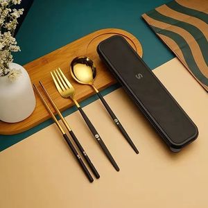 Designer Luxury 3 Piece/Set meals Gold color 304 Stainless Steel Dinnerware Sets Tableware Chopsticks Fork Teaspoon Luxury Cutlery Set Tableware Set