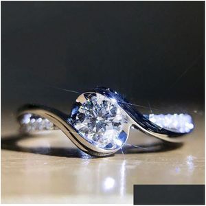 Solitaire yüzüğü klasik nişan yüzüğü beyaz kübik zirkon kadın kadın süper flaş rhinestone alyans cz rings sier 925 dhgarden otqnc