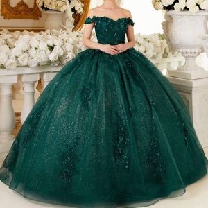 Emerald Yeşil Balo Elbise Quinceanera Elbise 2024 3D Çiçek Aplikler Prenses Tül Vestidos de 15 Anos Doğum Günü Partisi Tatlı 16 Elbise