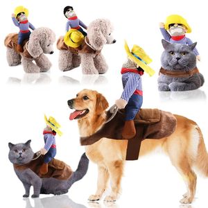 Vestuário de cão Pet Dog Cowboy Rider Costume Christmas Cat Terno Outfit Estilo Cavaleiro com Boneca e Chapéu Ajustável Filhote de Cachorro Engraçado Cosplay Roupas 231027