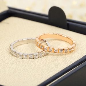 Обручальные кольца Простые и роскошные ювелирные изделия из стерлингового серебра 925 пробы с цирконием, кольцо из ледяной глыбы для женщин, модный бренд, свадебный подарок для пары 231027