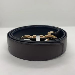 2023 Smooth Leather Belt Luxury Belts Designer for Men Big Buckle Male Chastity Top Fashion Mens Wholesale