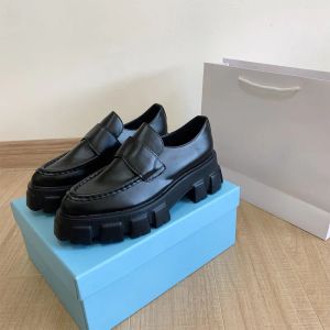 Läder loafers plattform sandaler kvinnors designer skor modeparty klassiker