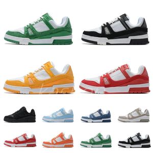 Luxury Designer Pure Tra iner lvity Casual Shoe Logo Embossed Triple White Pink Sky Blue Black Green Yellow Denim Low Top Men's Sneakers Women's Sneakers