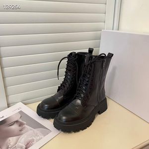 Fashion Women Ankle Boots Famous Bulldozer Boot Italy Beautiful Low Bootes Round Heads Black Leather Platform Booty Designer Wedding Party Short Booties Box EU 35-40