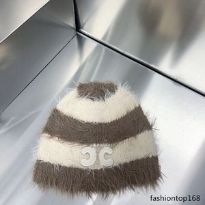 Vinter varm strand sol hatt strand kvinnor svart och vit designer män kvinnor nylon tyg fiskare hatt skullcap designer