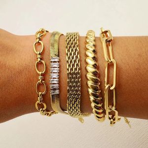 Charm Armbänder Kreative Metall Edelstahl Croissant Offene Manschette Armreif für Frauen Gold Farbe Armband Schlange Link Kette 231027