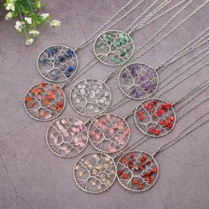 Pendanthalsband 10st. Tråd inslaget Tree of Life Chip Stone Pink Quartz Charms Healing Crystal For Women smycken