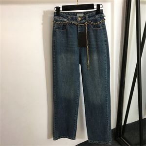 Höga midja kvinnor raka jeans byxor med kedje midja bälte denim byxor för kvinnor broderad fickdesign jean byxor