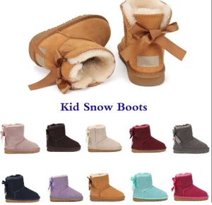 Boots 2024 New Kids Australia Snow Boot Children Shoes Winter Classic Ultra Mini Botton Baby Boys Girls Cankle Booties Kid Suede