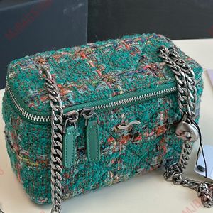 Tasarımcı Sırt Çantası Crossbody Tasarımcı Çantalar Lady Bag CC Çantalar Küçük Tasarımcı Crossbody Love Zincir Yünlü Makyaj Çantası Ayarlanabilir Aşk Toka Crossbody Sırt Çantası