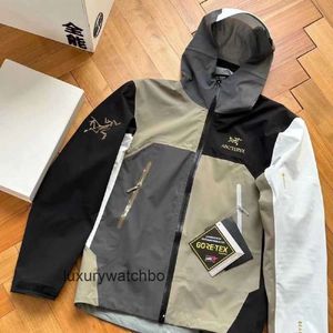 Jackor Simple Men's Arc''Terys 2023 Coats Independent Jacka Beams Style Jinging av samma typ av stormjacka Windproof Wate Zn7x