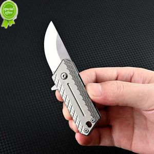 Mini coltello in lega di titanio Coltello artistico pieghevole affilato Portachiavi portatile per autodifesa esterna Disimballaggio Coltello piccolo per consegna espressa