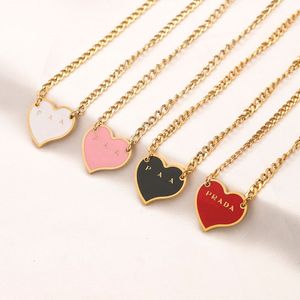 Pendants Gold Love Heart Necklace Fashion Gold Plated Letter Simple Titanium steel Valentine's Day Lovers Chain Jewelry Accessories