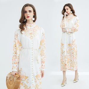 Elegant Print Women White Maxi Dress Robes Designer Lantern Sleeve Stand Collar Slim Belt Lace Up Vacation Dresses 2023 Autumn Winter Chic Runway Slim Party Frocks