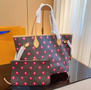 Cherry Designer Tote Bag stora totes väskor handväskor kvinnor nya mode axel shopping väskor brun blomma tryck gata handväska