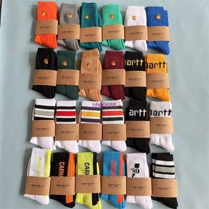 Lekg Men's and Women's Fashion Towel SocksファッションブランドCarthart Hosiery New Khardt Gold Embroidered Bottom Simple LetterSports